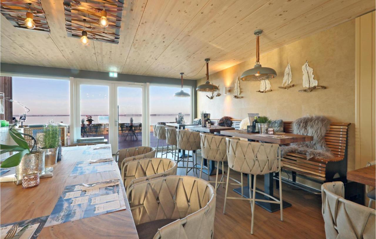 Amazing home in Lembruch-Dmmer See with 3 Bedrooms, WiFi&Indoor swimming pool Buitenkant foto